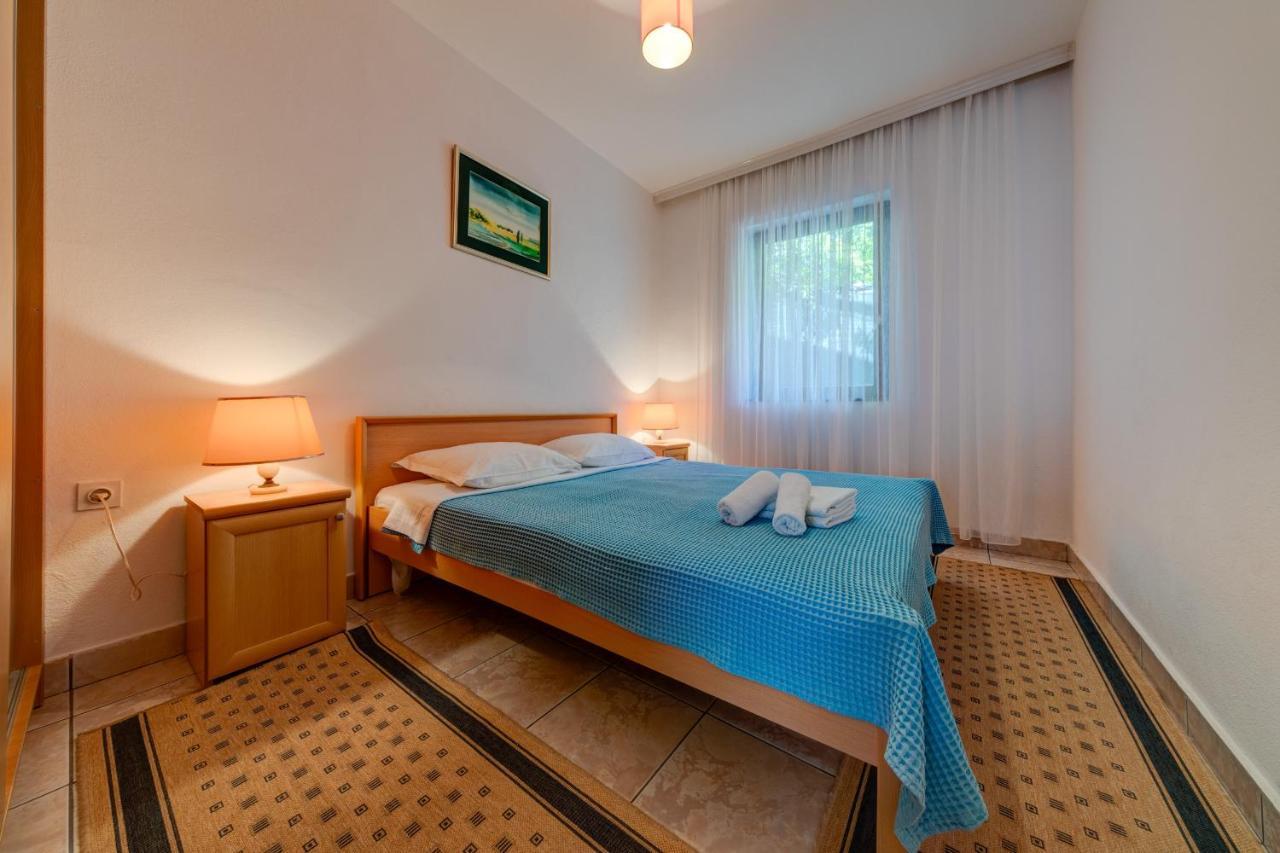 Olive Garden Apartments Ilha Sveti Stefan Exterior foto