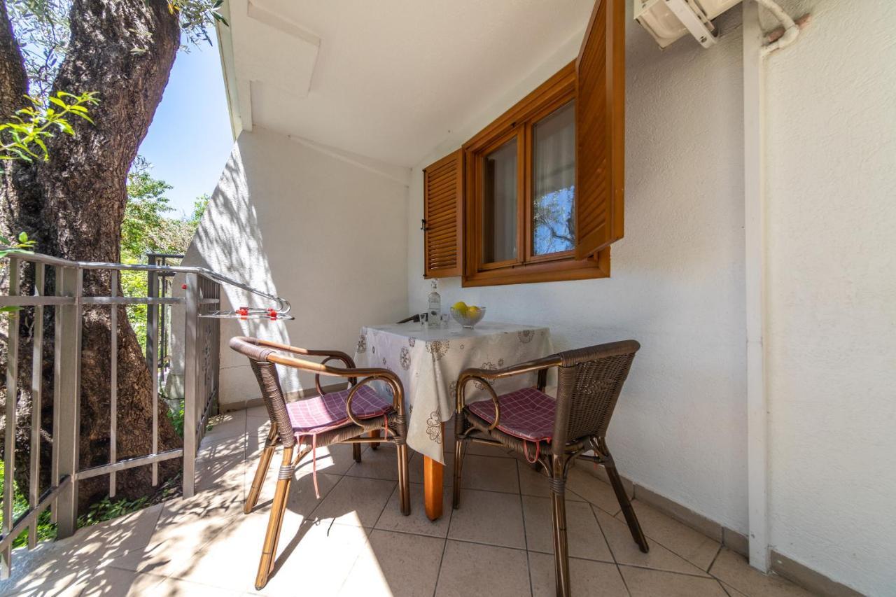 Olive Garden Apartments Ilha Sveti Stefan Exterior foto